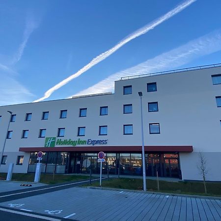 Holiday Inn Express Caen Epron By Ihg Экстерьер фото