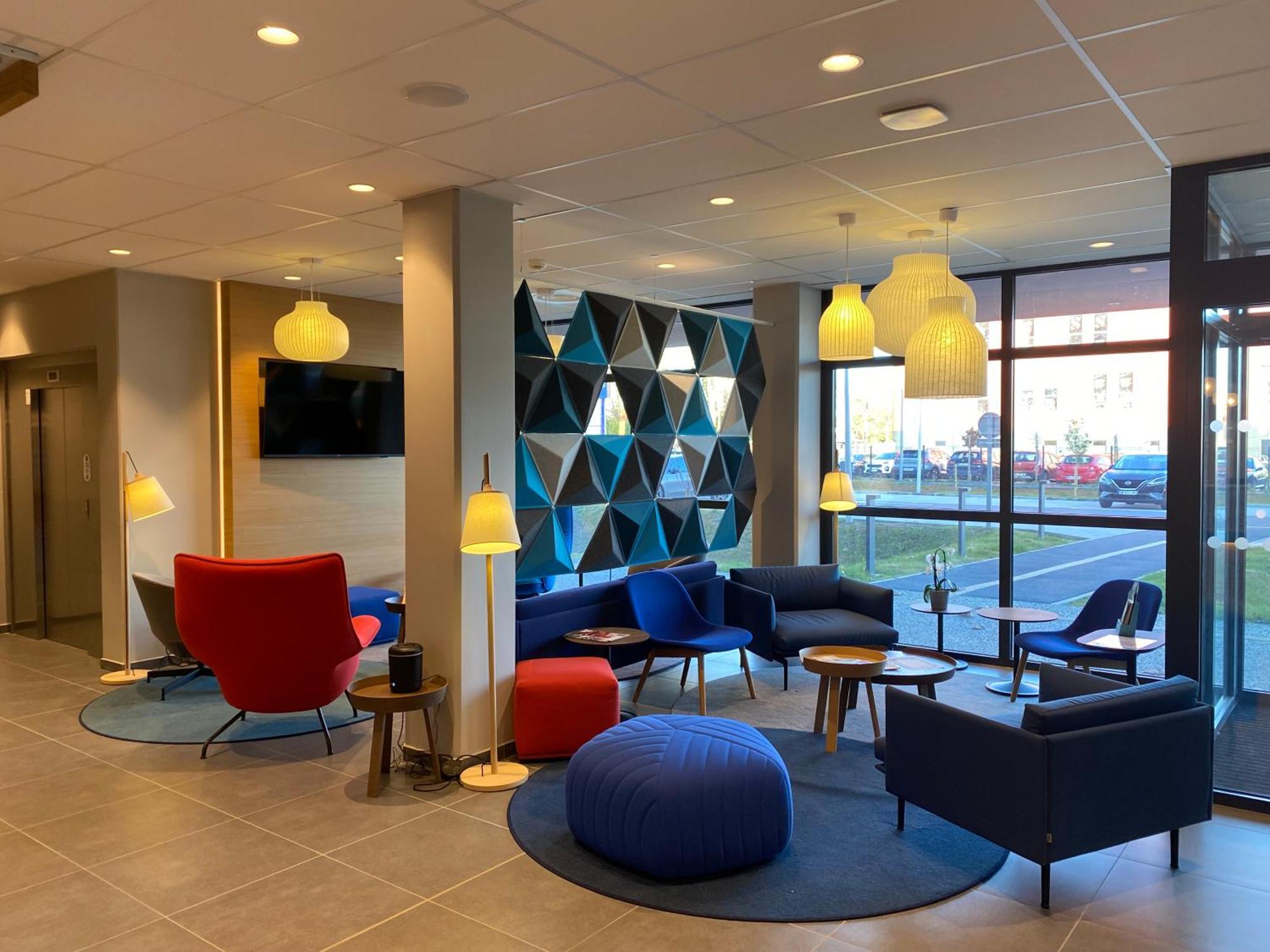Holiday Inn Express Caen Epron By Ihg Экстерьер фото