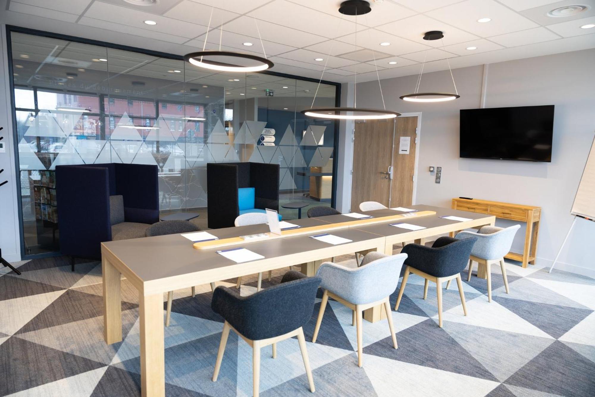 Holiday Inn Express Caen Epron By Ihg Экстерьер фото